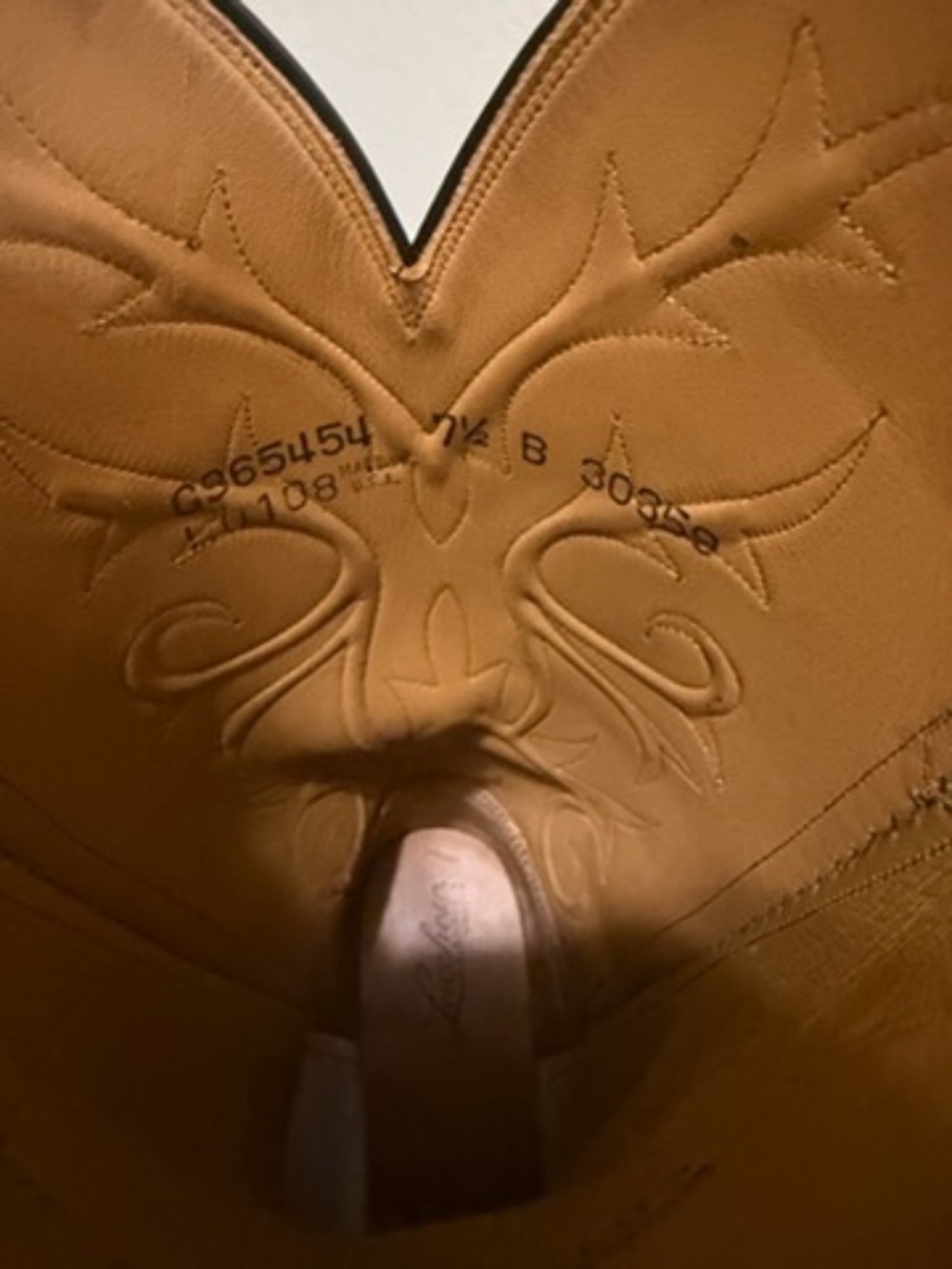 Lucchese Custom Gator Belly - Picture 4 of 16